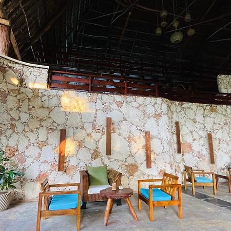 Samaki Lodge & Spa Uroa Buitenkant foto
