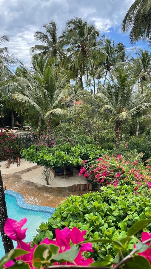 Samaki Lodge & Spa Uroa Buitenkant foto