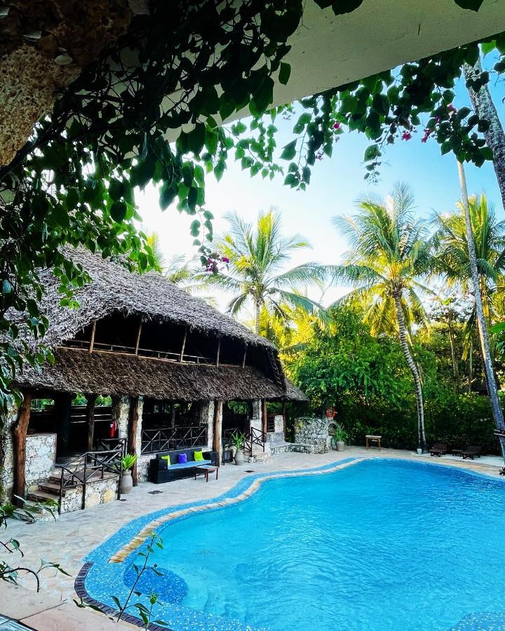 Samaki Lodge & Spa Uroa Buitenkant foto