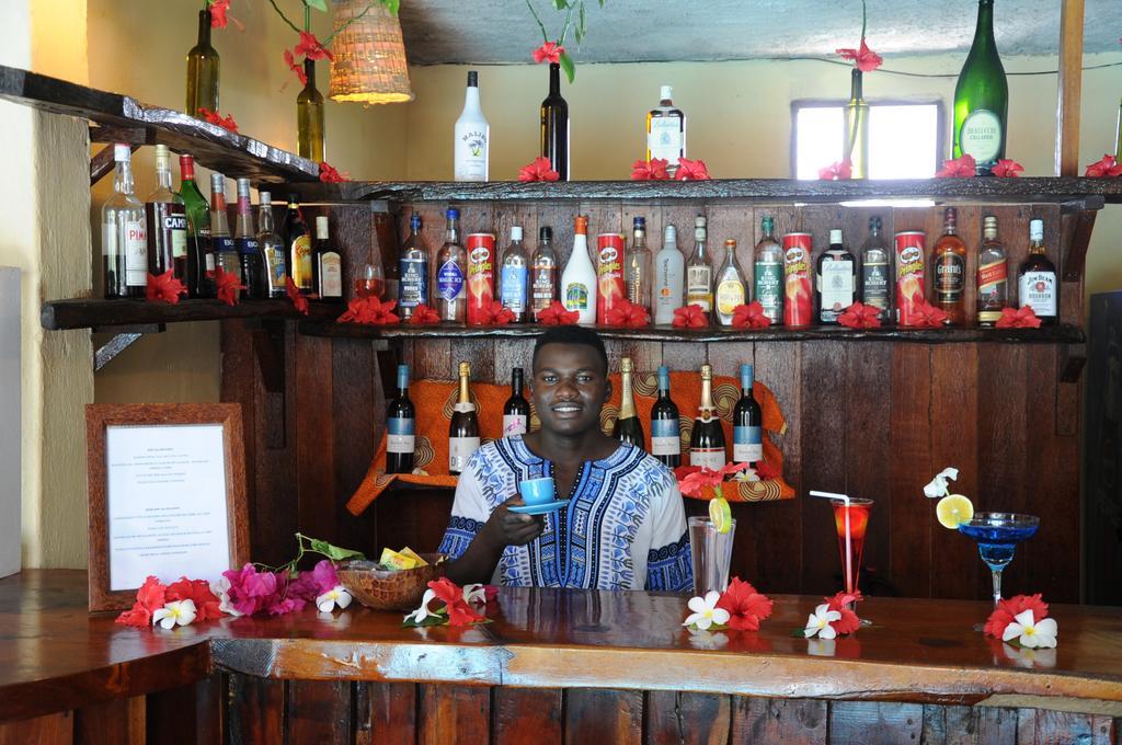 Samaki Lodge & Spa Uroa Buitenkant foto