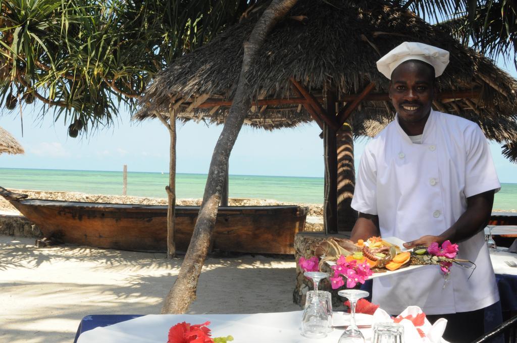 Samaki Lodge & Spa Uroa Buitenkant foto
